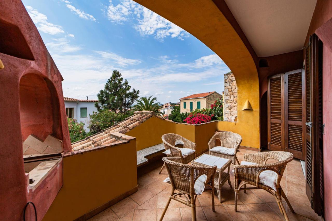 Apartamento Le Pergole 02 - Trilocale Con Posto Auto La Maddalena  Exterior foto
